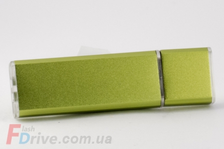 Зеленая металлизированная флешка